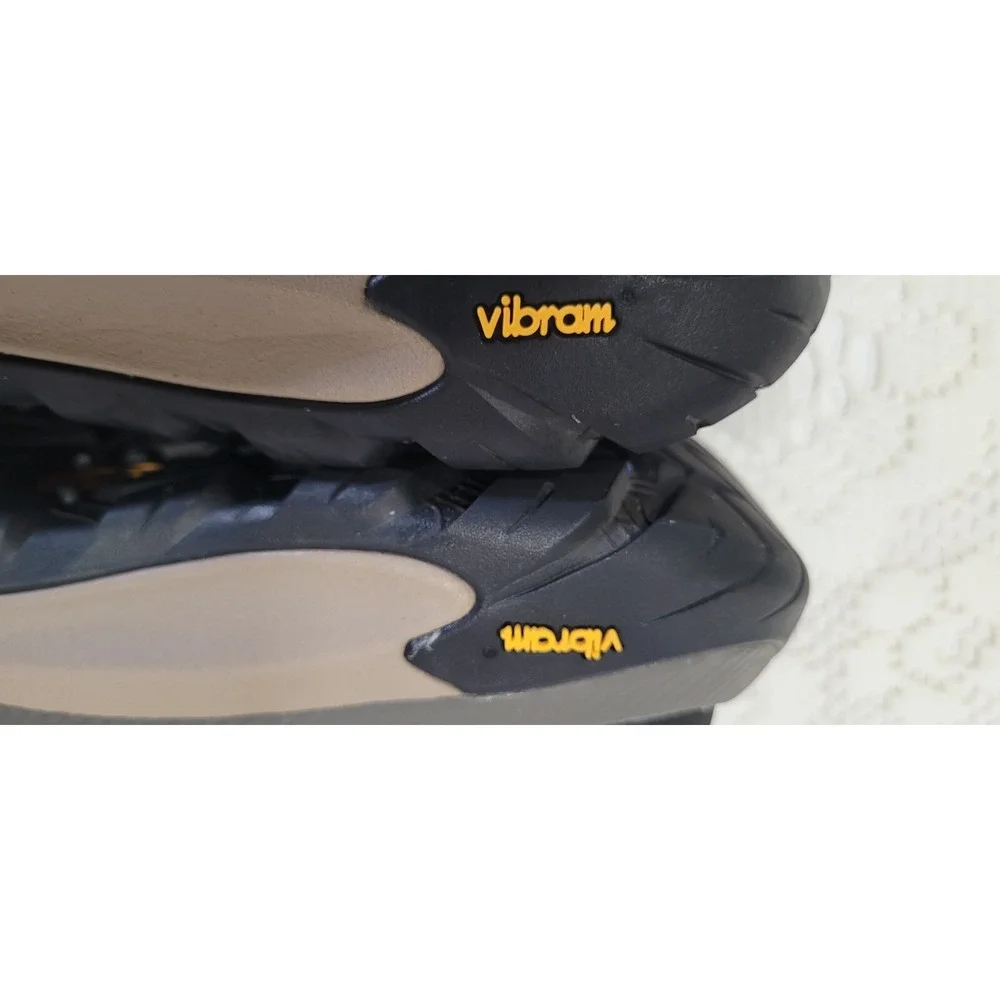 Ascend Mojave Low Hiking Shoe Men's 9.5 Waterproof Lightweight Vibram Sole